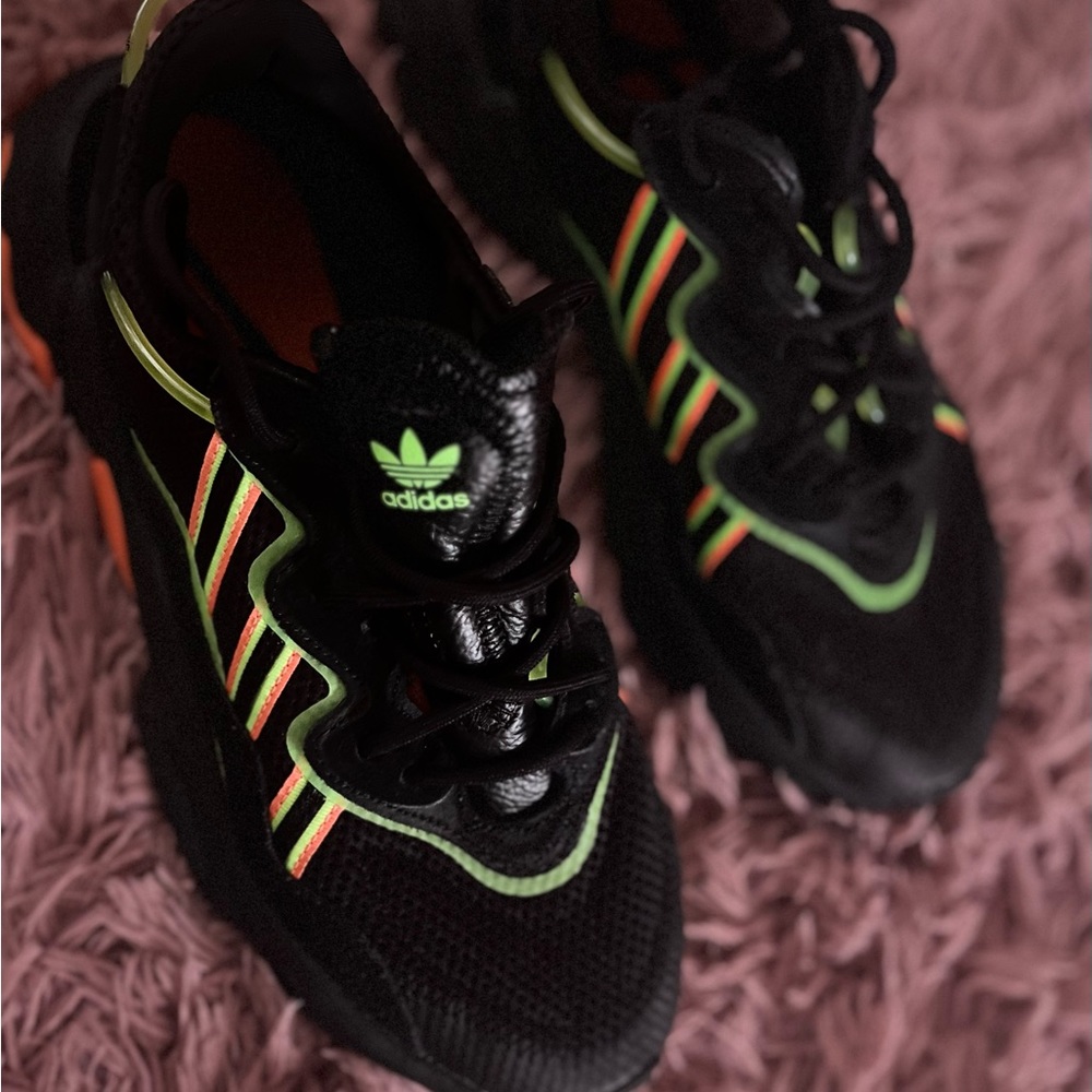 Adidas - Picture 2 of 2